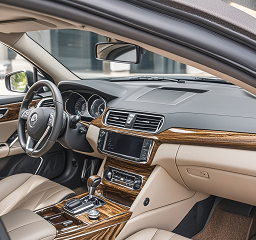 汽車(chē)內(nèi)飾板材